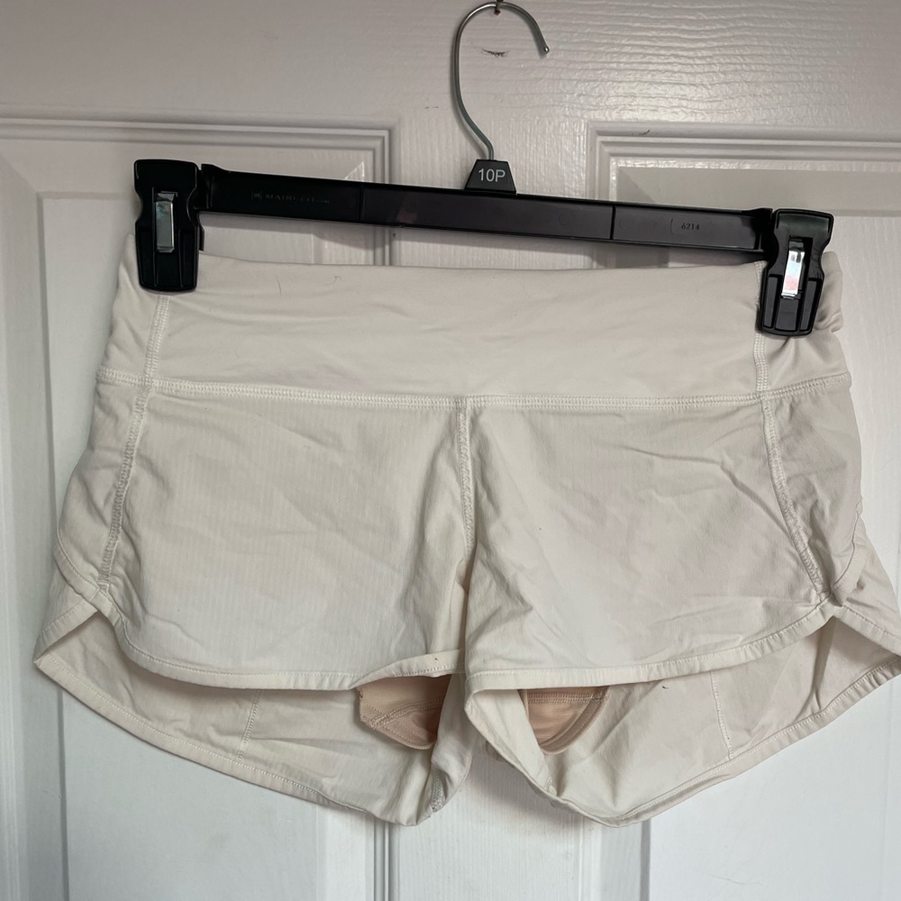 white lululemon shorts